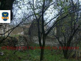 Продажба на имоти в с. Житен, област Добрич - изображение 1 