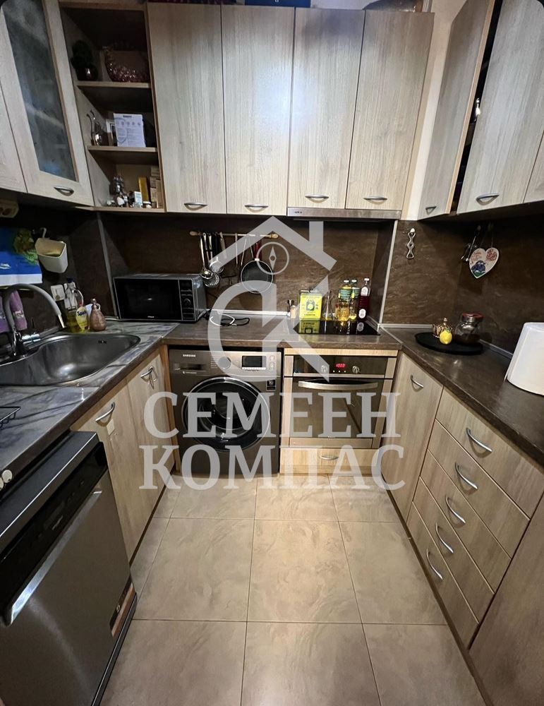 Продава 2-СТАЕН, гр. Пловдив, Христо Смирненски