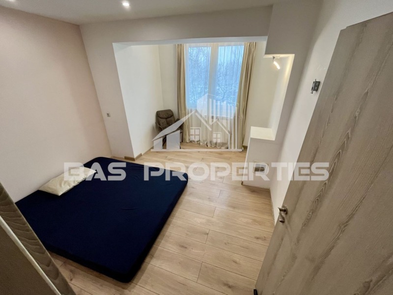 Продава 3-СТАЕН, гр. София, Фондови жилища