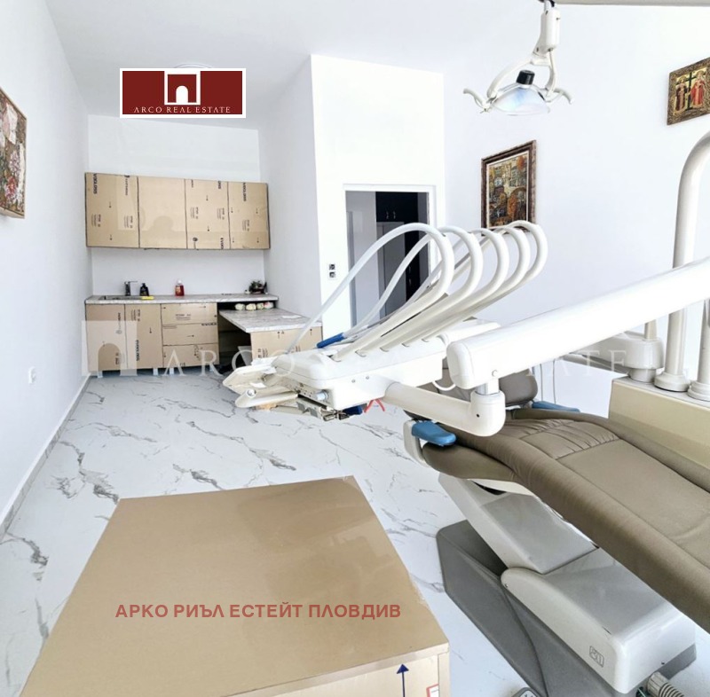 À venda  Escritório Plovdiv , Trakiia , 80 m² | 44755372 - imagem [3]