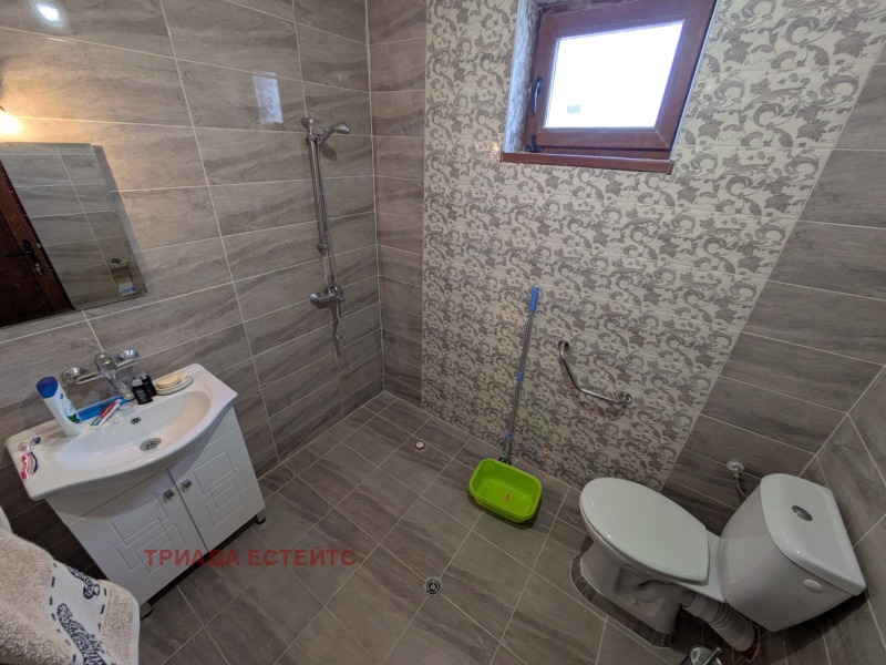 Продава КЪЩА, гр. Бургас, с. Миролюбово, снимка 6 - Къщи - 53247818