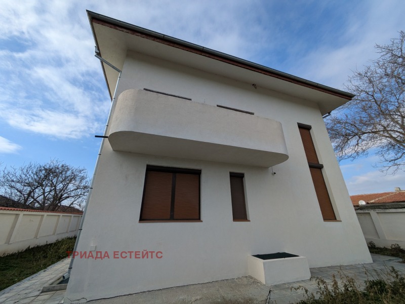 Продава КЪЩА, гр. Бургас, с. Миролюбово