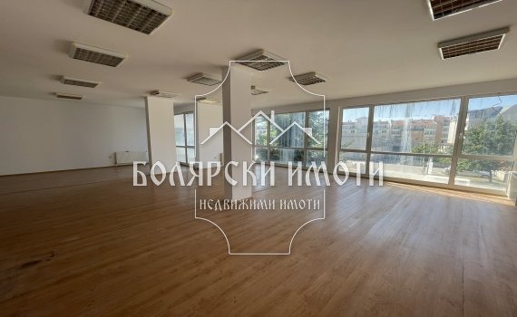 Te koop  Winkel Veliko Tarnovo , Kolju Fitsjeto , 181 m² | 37844859 - afbeelding [6]