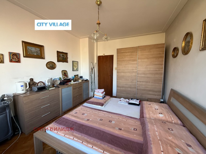 Продава 3-СТАЕН, гр. София, Хиподрума, снимка 4 - Апартаменти - 52481397