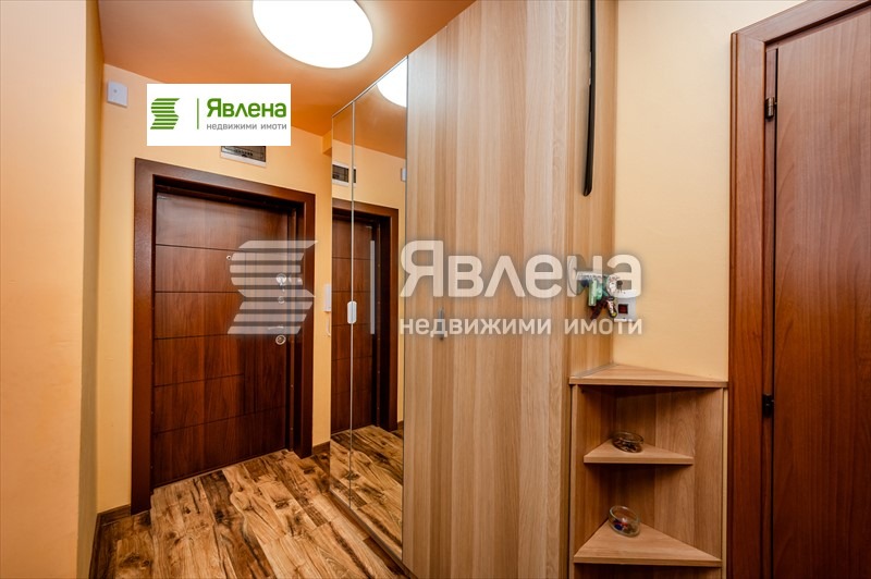 Продава 3-СТАЕН, гр. София, Център, снимка 6 - Апартаменти - 54860864