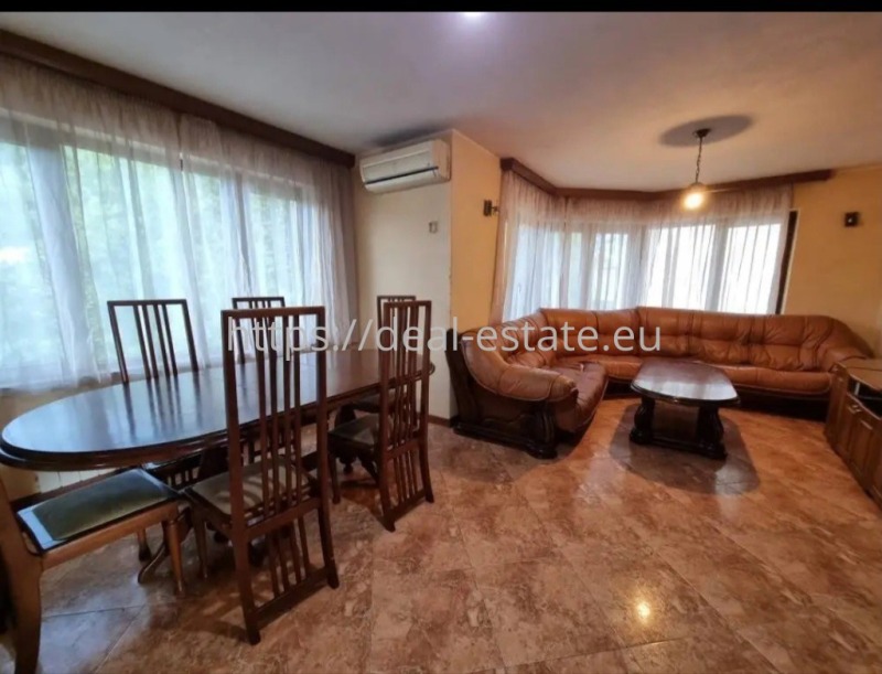 Продава  Многостаен град Благоевград , Широк център , 116 кв.м | 43136204 - изображение [2]