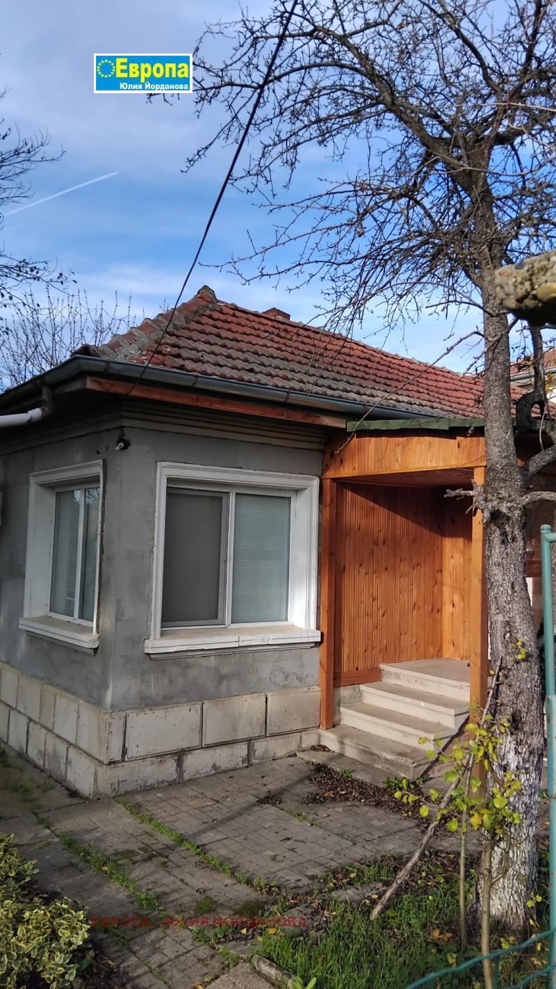 Продава КЪЩА, с. Николово, област Русе