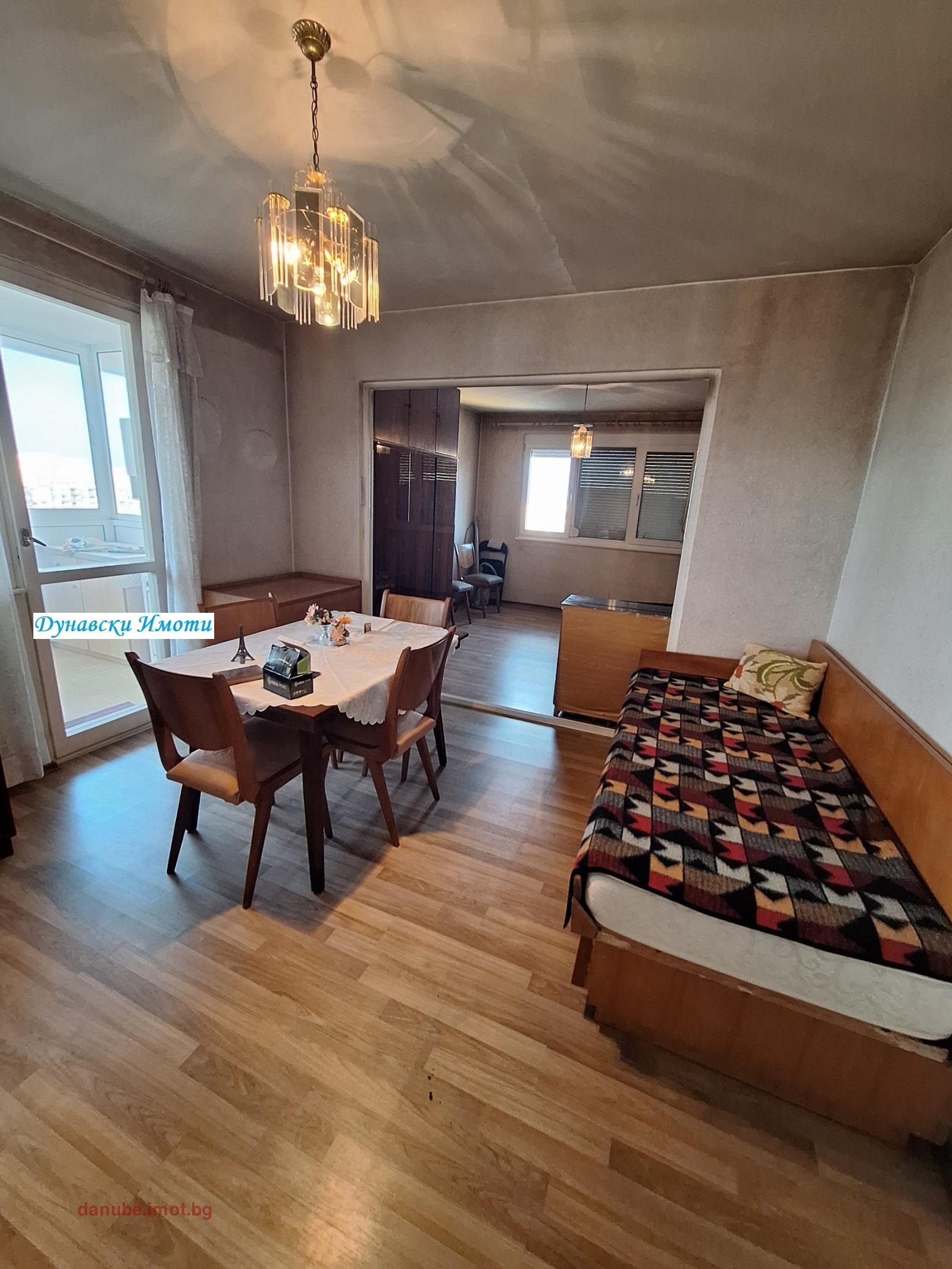 Продава 3-СТАЕН, гр. Русе, Родина 3, снимка 3 - Апартаменти - 54193824