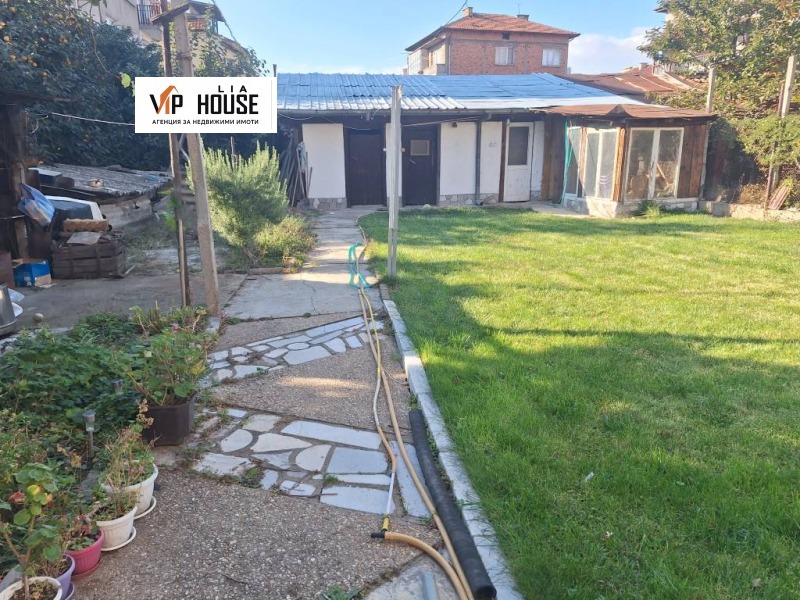 Продава КЪЩА в град Пазарджик, Център - 309 кв.м / 250 000 € » 488 957.50 лв., ЛИА ВИП ХАУС ООД