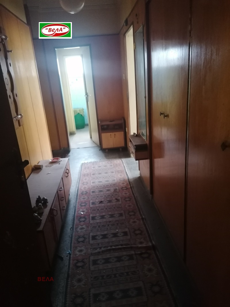 Продава 2-СТАЕН, гр. Горна Оряховица, област Велико Търново