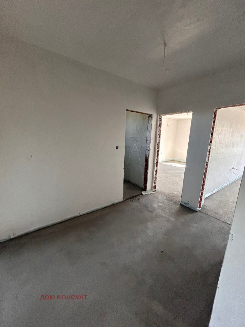 En venta  2 dormitorios Plovdiv , Belomorski , 117 metros cuadrados | 78582460 - imagen [3]