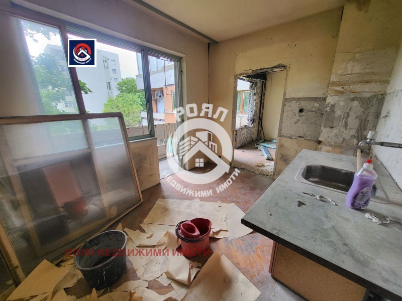 En venta  2 dormitorios Plovdiv , Jristo Smirnenski , 80 metros cuadrados | 19352278 - imagen [3]