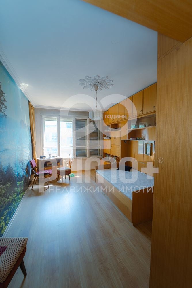 Myytävänä  3 makuuhuonetta Veliko Tarnovo , Tsentar , 127 neliömetriä | 77533017
