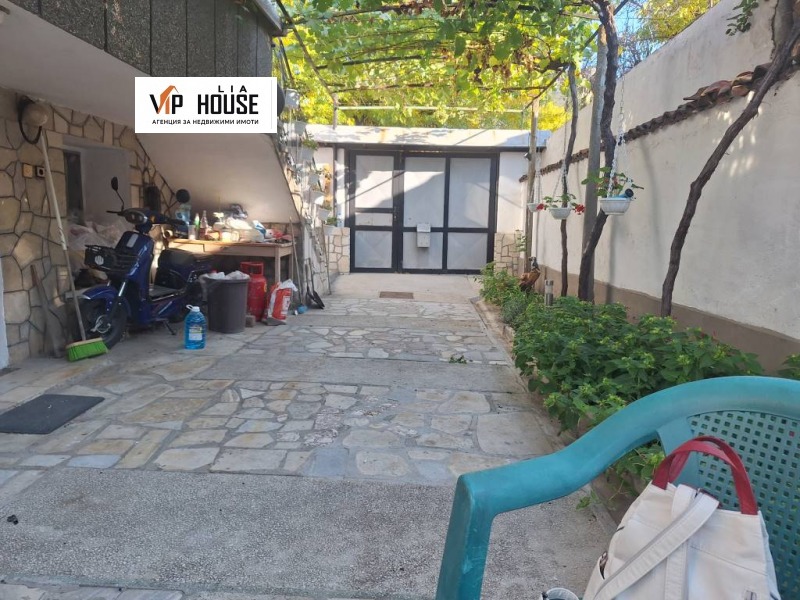 Продава КЪЩА, гр. Пазарджик, Център, снимка 3 - Къщи - 52622162