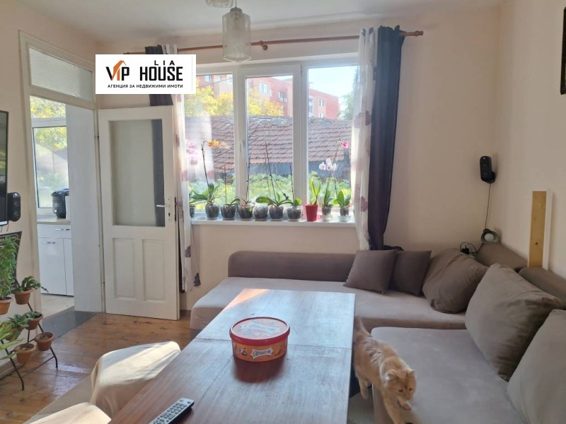 Продава КЪЩА, гр. Пазарджик, Център, снимка 8 - Къщи - 52622162