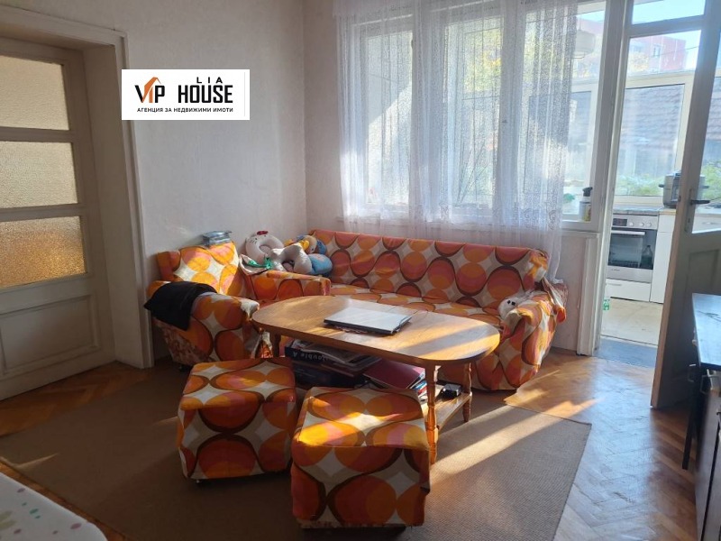 Продава КЪЩА, гр. Пазарджик, Център, снимка 14 - Къщи - 52622162