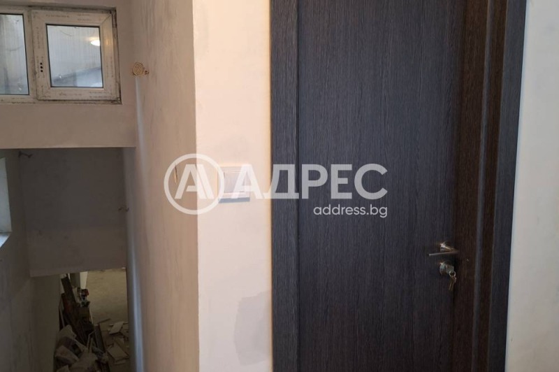 Продава МАГАЗИН, гр. София, Център, снимка 4 - Магазини - 53071736