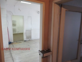 3 υπνοδωμάτια Ηληνδεν, Σοφηια 5