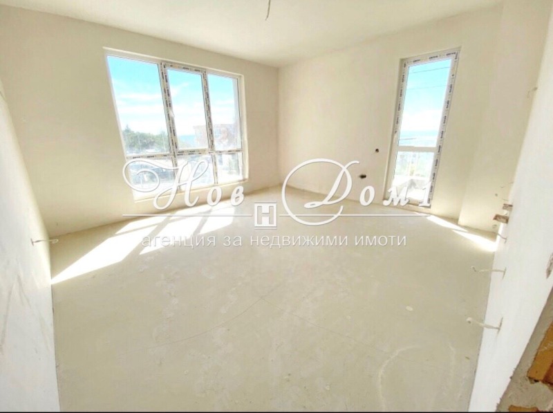 À venda  1 quarto Plovdiv , Iujen , 79 m² | 40201238