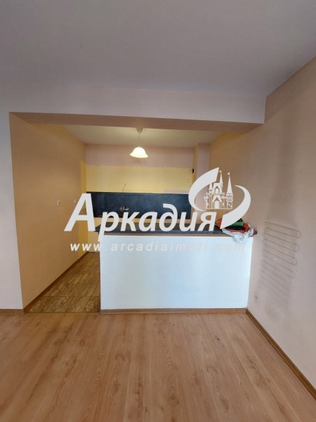 Продава 3-СТАЕН, гр. Пловдив, Център, снимка 4 - Aпартаменти - 49356796