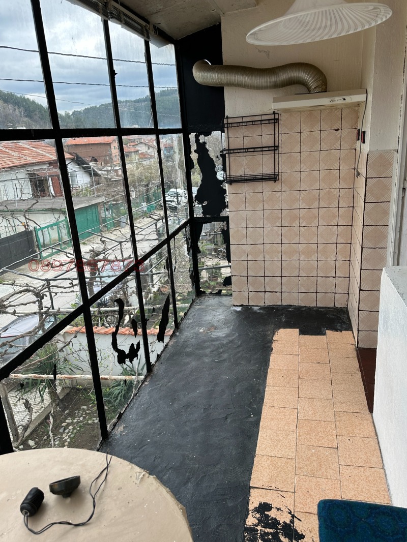 Продава ЕТАЖ ОТ КЪЩА, гр. Дупница, област Кюстендил, снимка 8 - Етаж от къща - 52769976