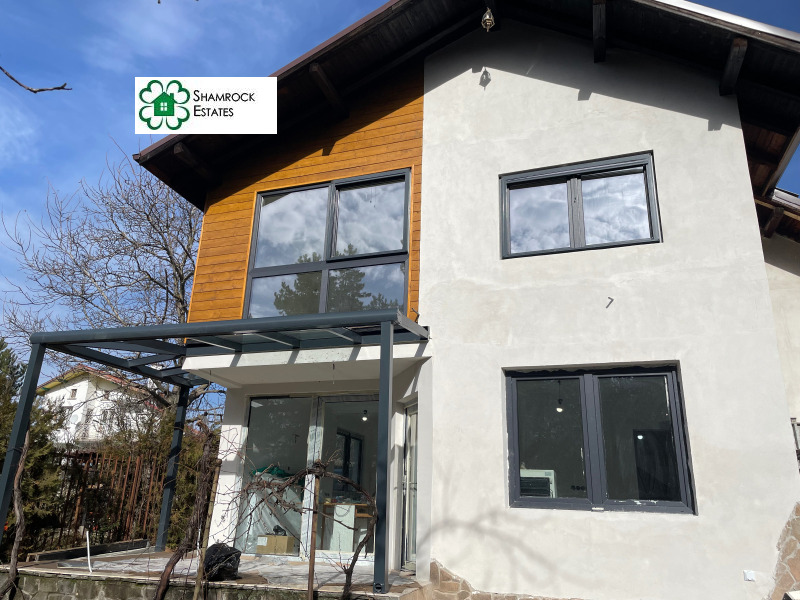 Продава КЪЩА, гр. София, с. Долни Богров