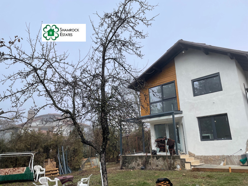 Продава КЪЩА, гр. София, с. Долни Богров