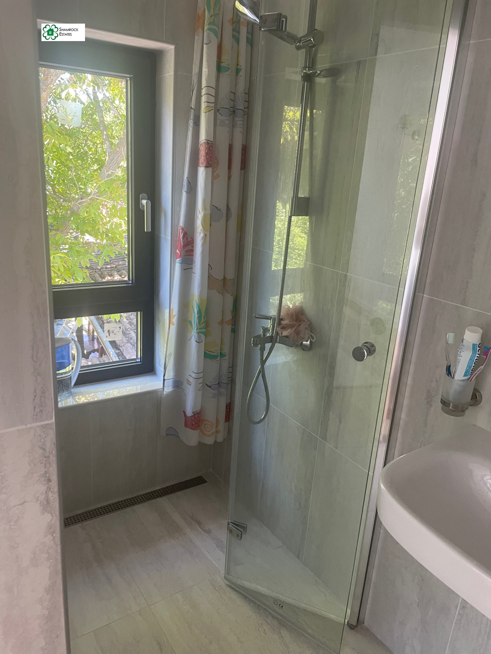 Продава КЪЩА, гр. София, с. Долни Богров, снимка 14 - Къщи - 54436743