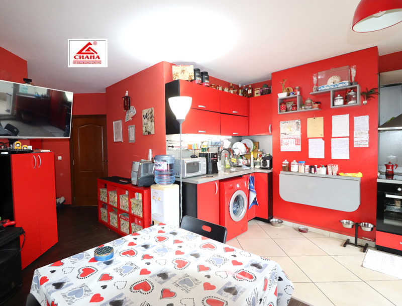 Продава 2-СТАЕН в град Русе, Алеи Възраждане - 86 кв.м / 134 000 € » 262 081.22 лв., СИАНА