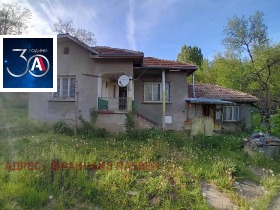 Продажба на имоти в с. Гривица, област Плевен - изображение 10 