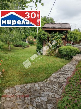 Haus Boschurishte, region Sofia 8