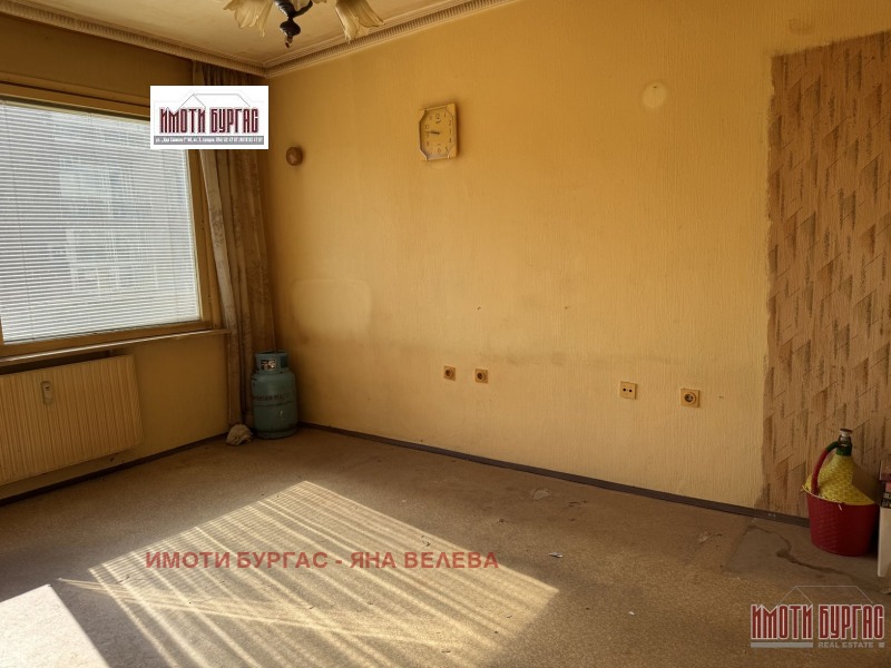 En venta  1 dormitorio Burgas , Slaveykov , 43 metros cuadrados | 27853224 - imagen [2]
