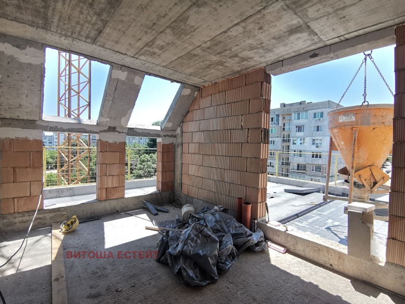 Te koop  2 slaapkamers Sofia , Ljulin 2 , 190 m² | 44089038 - afbeelding [10]