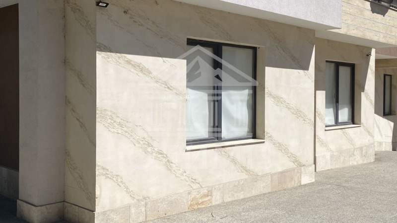 Продава 3-СТАЕН, гр. Добрич, Свети Георги, снимка 2 - Апартаменти - 53014598