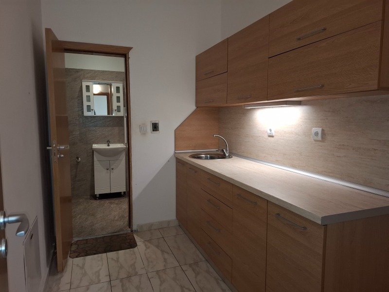 Продава ОФИС, гр. София, Полигона, снимка 2 - Офиси - 50268940