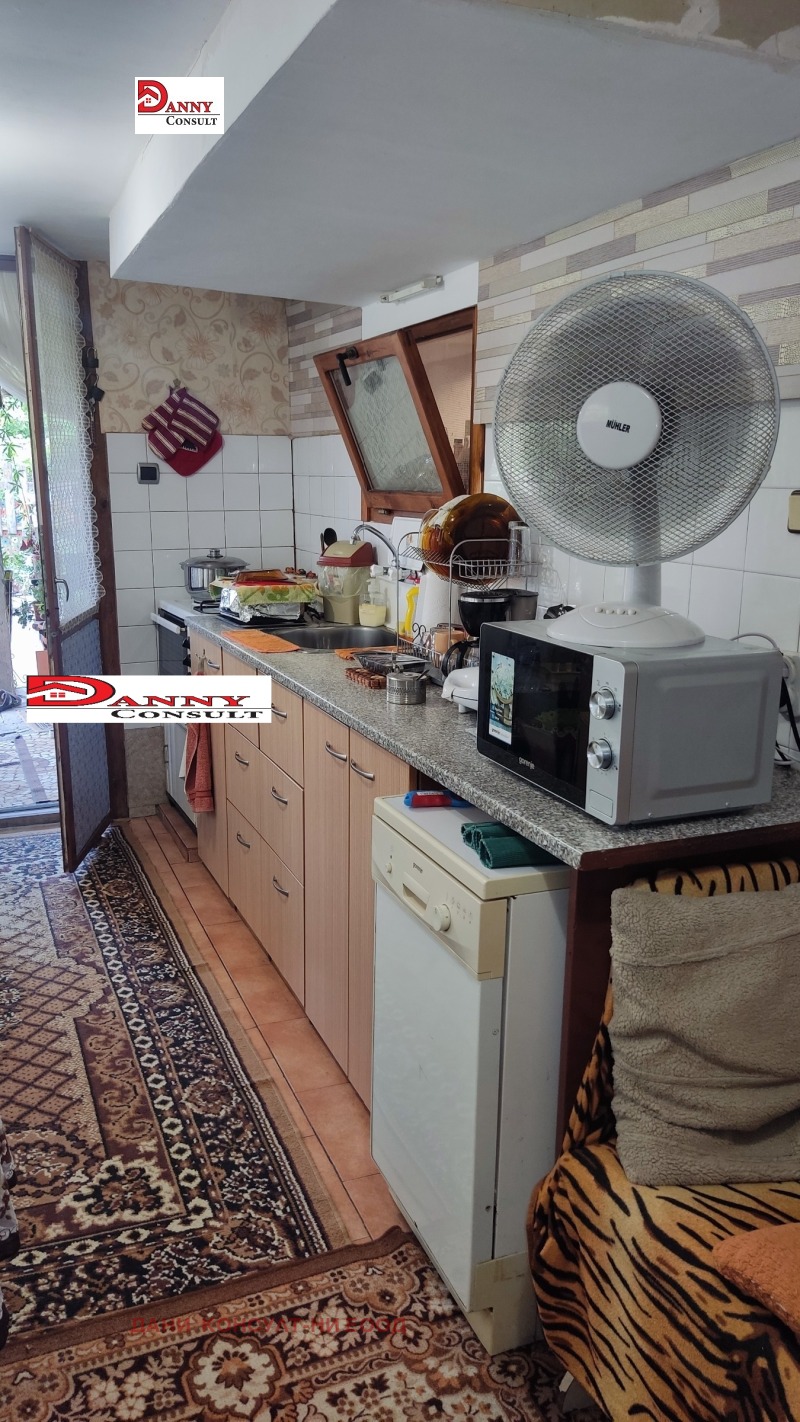 Продава КЪЩА, с. Балван, област Велико Търново, снимка 9 - Къщи - 52409255