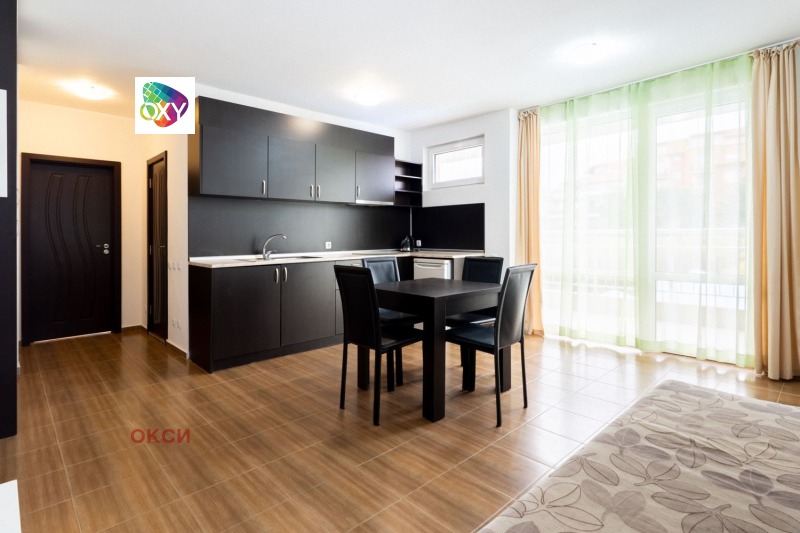 Продава 2-СТАЕН в област Бургас, гр. Приморско - 72 кв.м / 96 000 € » 187 759.68 лв., ОКСИ