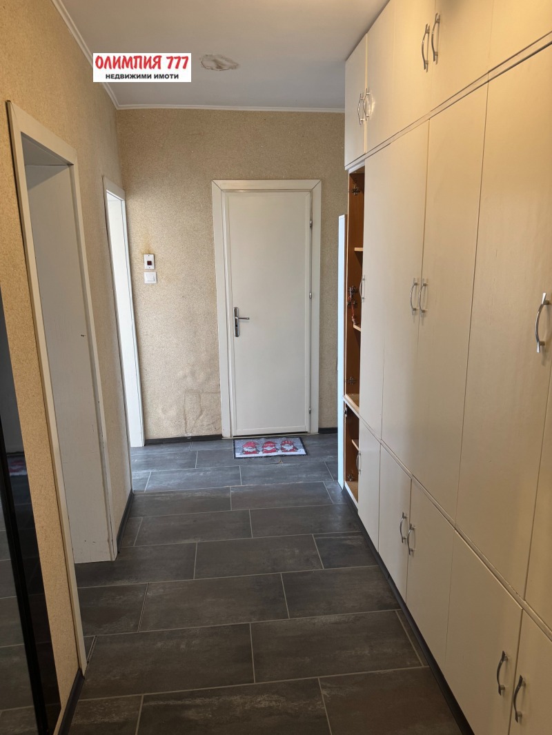 Продаја  2 спаваће собе Плевен , Идеален центар , 70 м2 | 35342436 - слика [8]