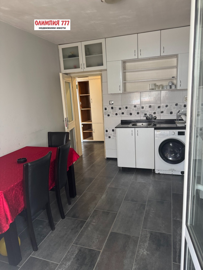 Продаја  2 спаваће собе Плевен , Идеален центар , 70 м2 | 35342436
