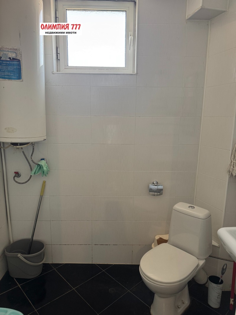 Продаја  2 спаваће собе Плевен , Идеален центар , 70 м2 | 35342436 - слика [10]