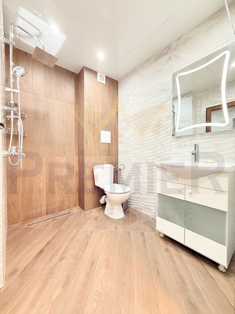 Продава КЪЩА, гр. Благоевград, Широк център, снимка 5 - Къщи - 55790638