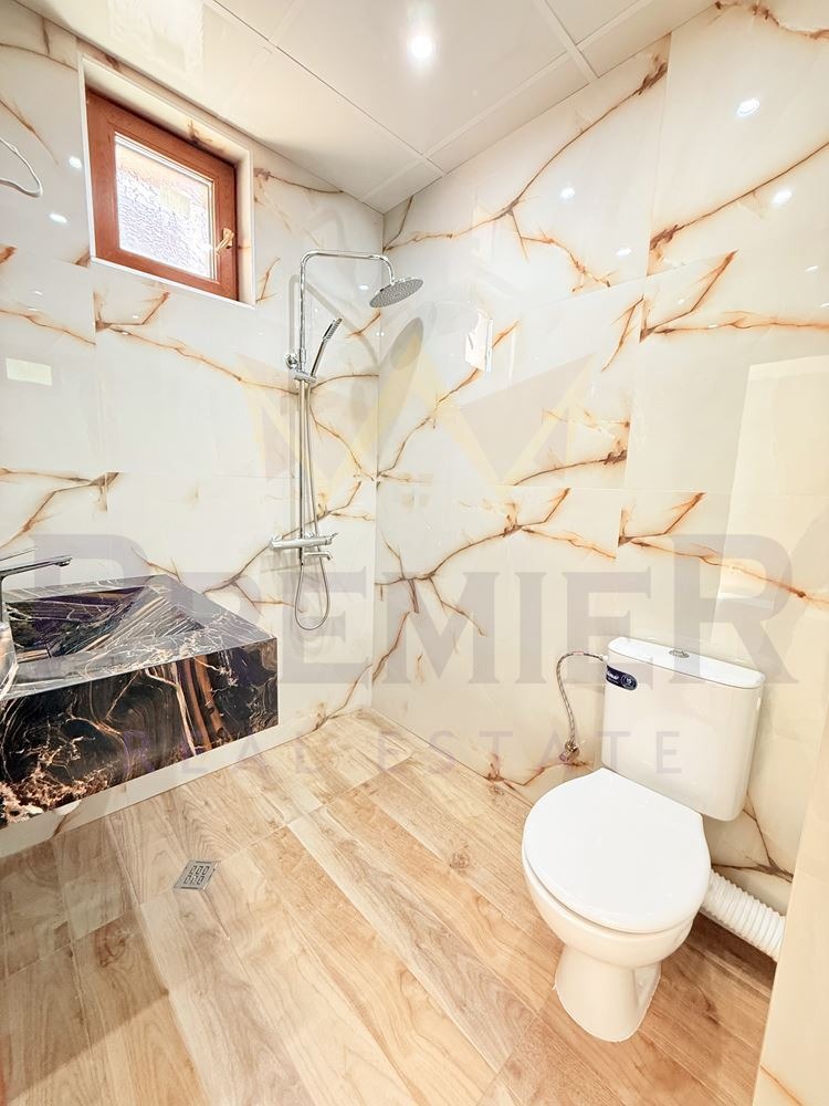 Продава КЪЩА, гр. Благоевград, Широк център, снимка 12 - Къщи - 55790638