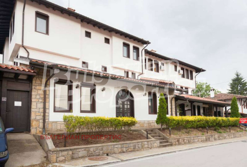 In vendita  Hotel regione Veliko Tarnovo , Arbanasi , 921 mq | 41284094 - Immagine [2]