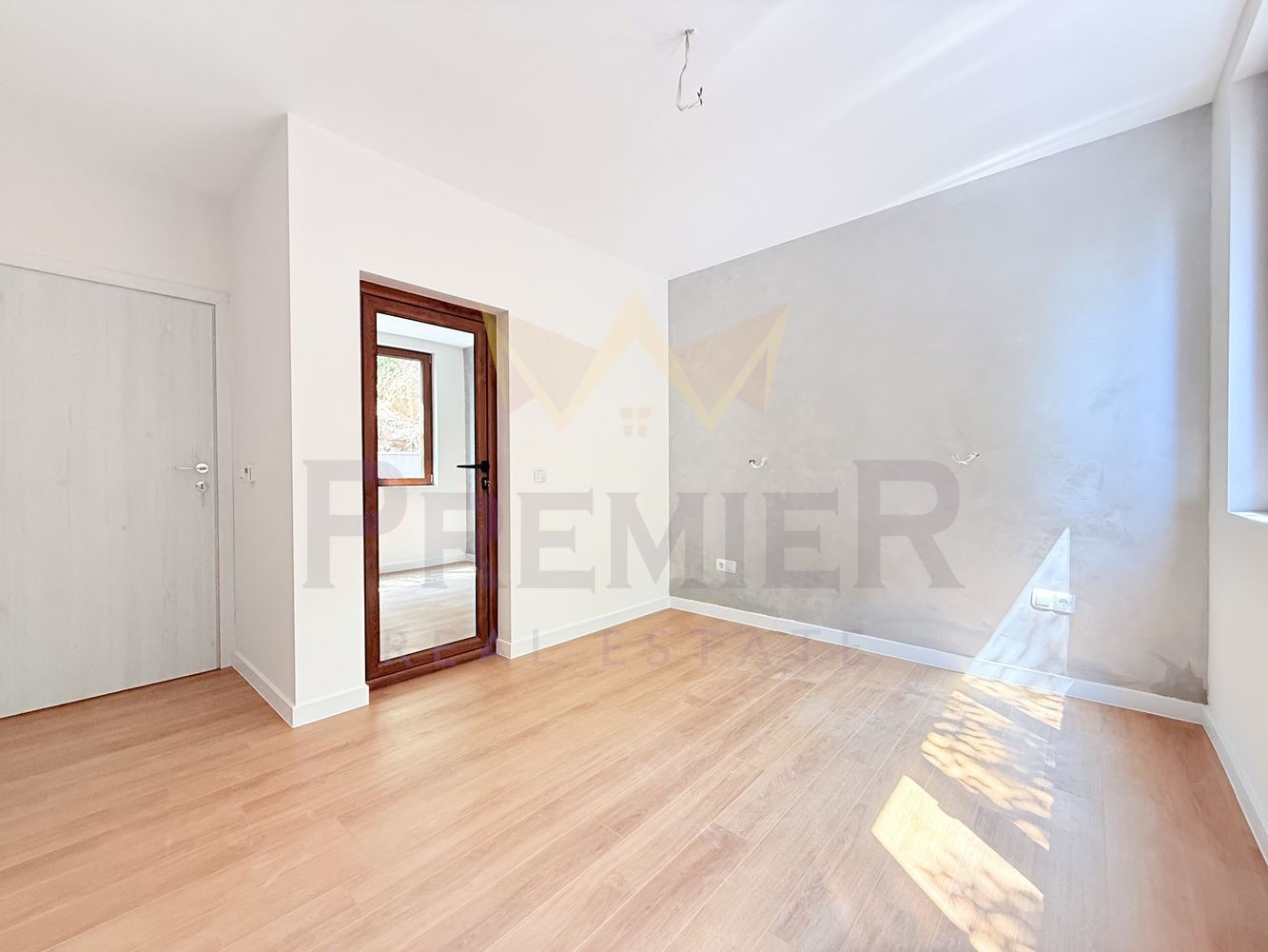 Продава КЪЩА, гр. Благоевград, Широк център, снимка 13 - Къщи - 55790638