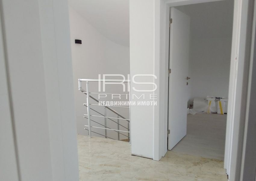 Продава КЪЩА, с. Хан Крум, област Шумен, снимка 7 - Къщи - 55925018