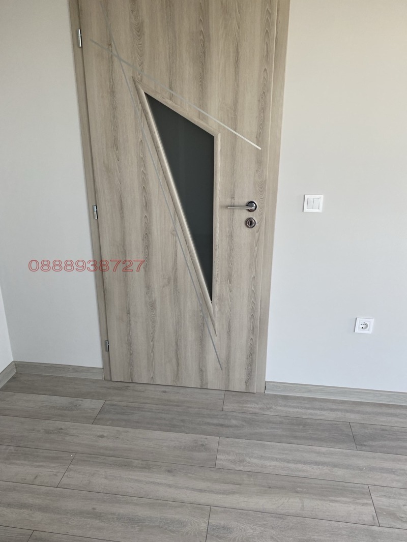 Продава 2-СТАЕН, гр. Варна, Изгрев, снимка 2 - Aпартаменти - 47088957