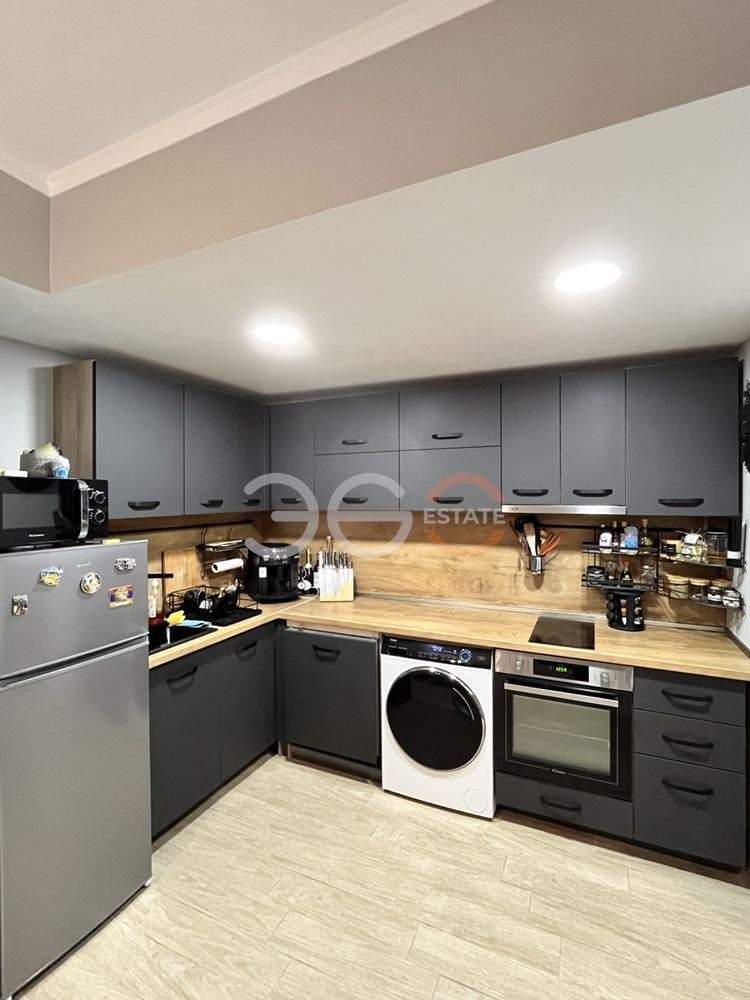 Продава 3-СТАЕН, гр. Варна, Център, снимка 4 - Апартаменти - 54254377