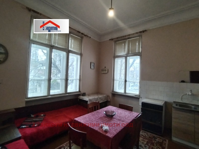 In vendita  Casa Pleven , Idealen tsentar , 91 mq | 33835841 - Immagine [2]