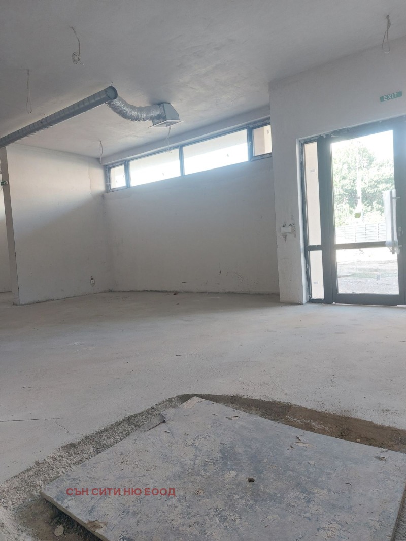 Eladó  Tárolás Sofia , Mladost 3 , 150 négyzetméter | 21101596 - kép [4]
