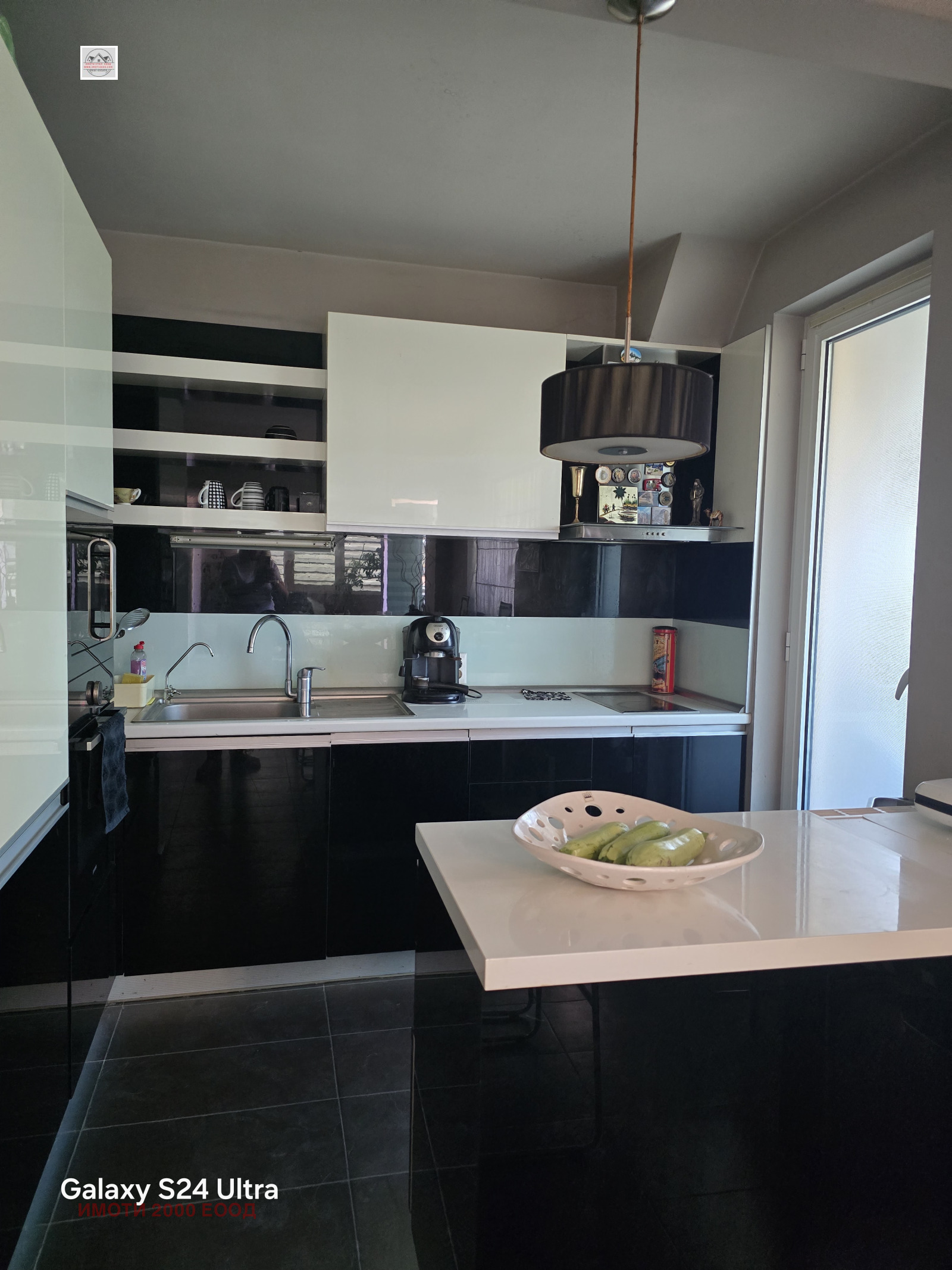 Продава 3-СТАЕН, гр. Стара Загора, Център, снимка 2 - Апартаменти - 55891326